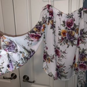 Long sleeve floral blouse